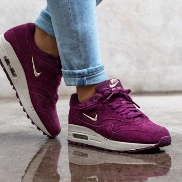 Nike❤️ Air Max 1 Premium Bordeaux Silver Sneakers - Picture 13 of 13